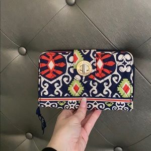 Vera Bradley travel sized wallet